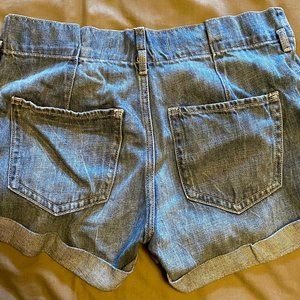 High wasted jean shorts